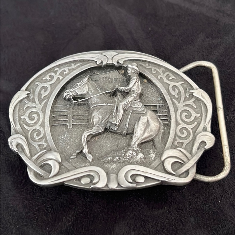 1988 Bergamot Brass Works Western Cowboy Quarter Horse pewter belt buckle T-45